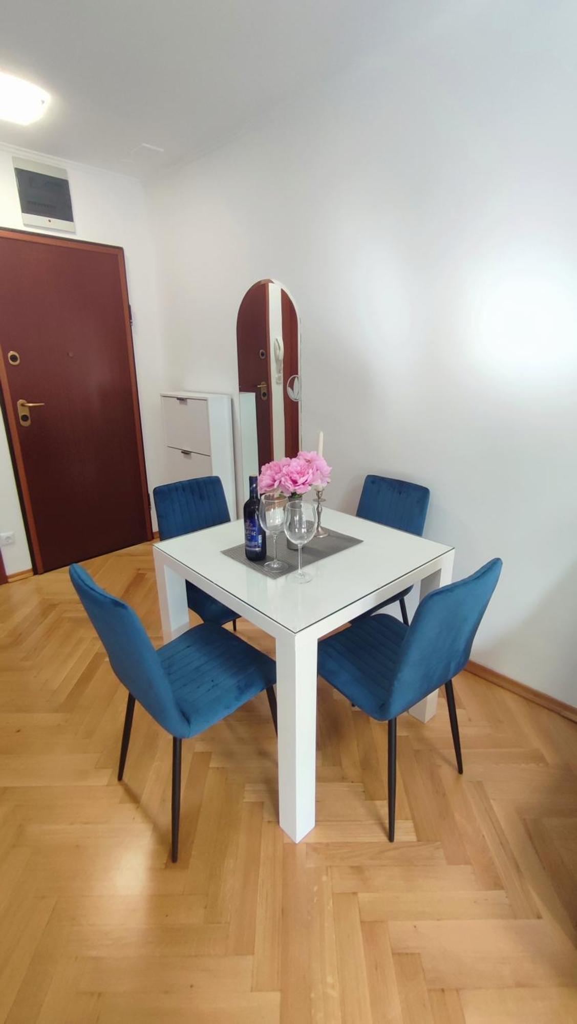 Apartment Paolo By The Beach Znjan Split Zewnętrze zdjęcie
