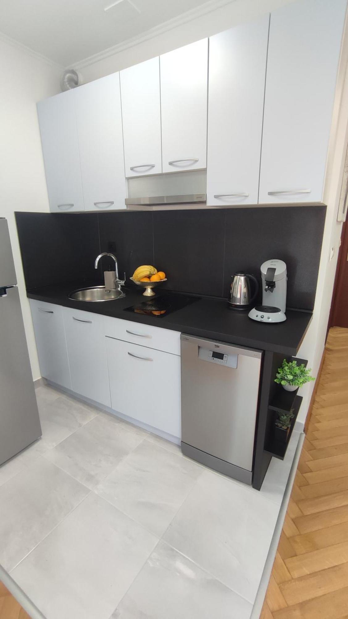 Apartment Paolo By The Beach Znjan Split Zewnętrze zdjęcie